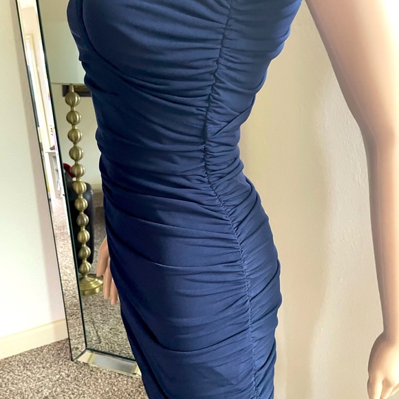 Deep Dark Navy blue one-shoulder dress - Picture 4 of 5